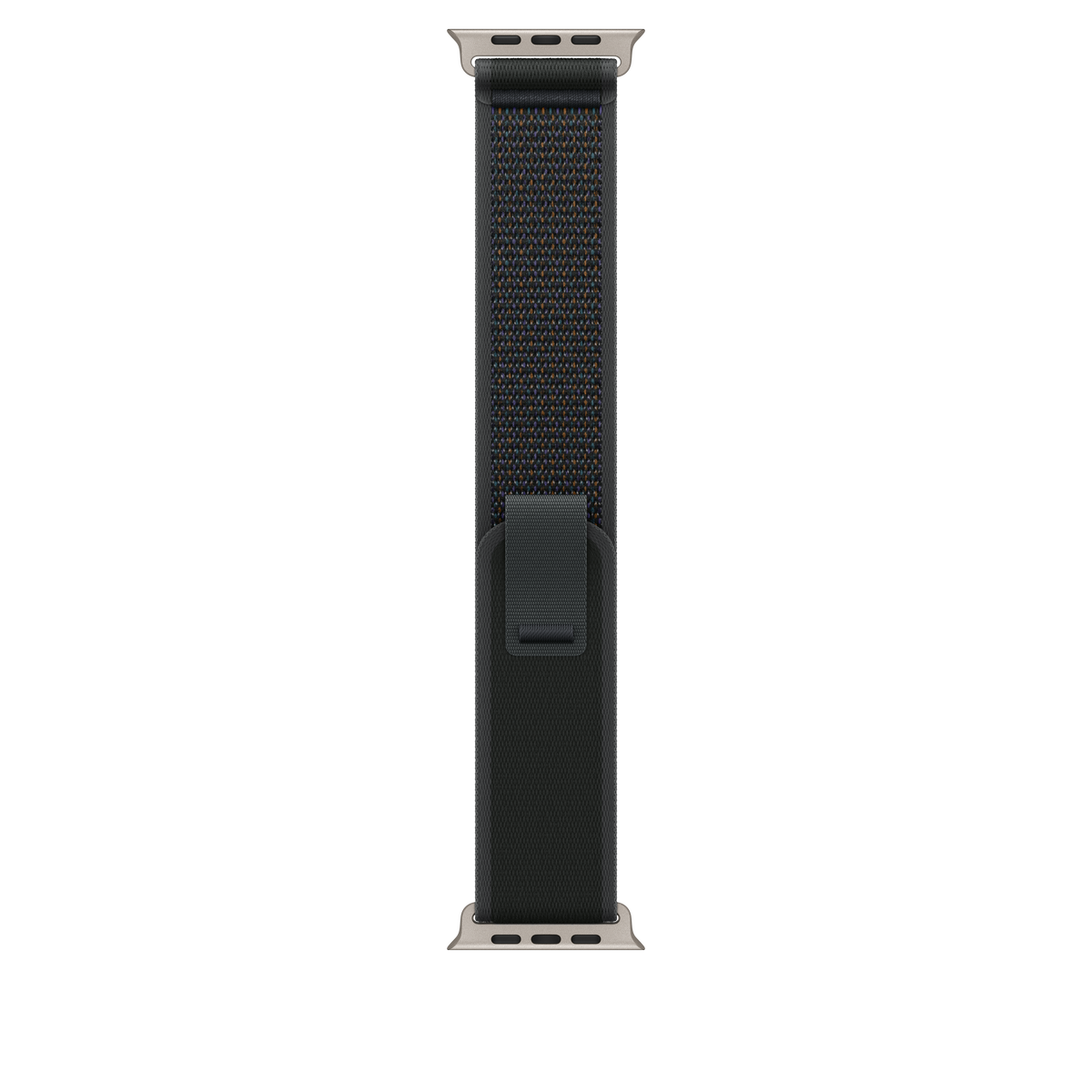 49mm-black-trail-loop-m-l-natural-titanium-finish_MXTQ3ref