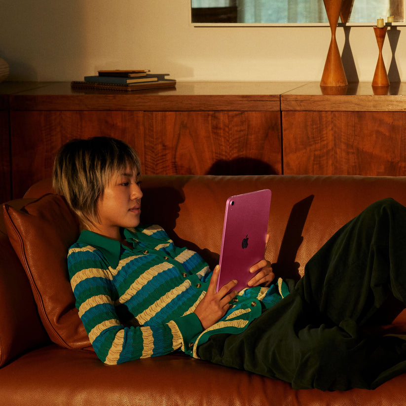 iPad_A16_Cellular_Pink_PDP_Image_Position_6__en-US