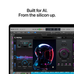 MacBook_Pro_14-in_M5_Max_Silver_PDP_Image_Position_4__en-US